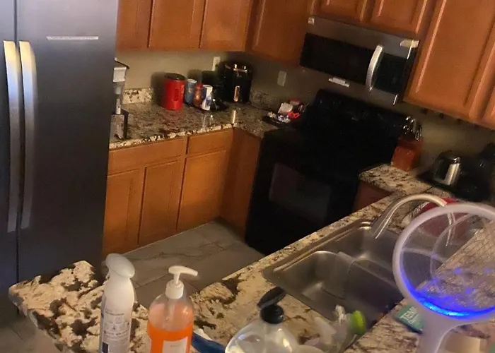 Goodfellow Apartment